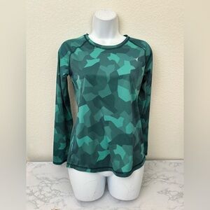 Old Navy Active Girls’ Sz XL (14) Long Sleeve Top Green Digi Camo Pullover​